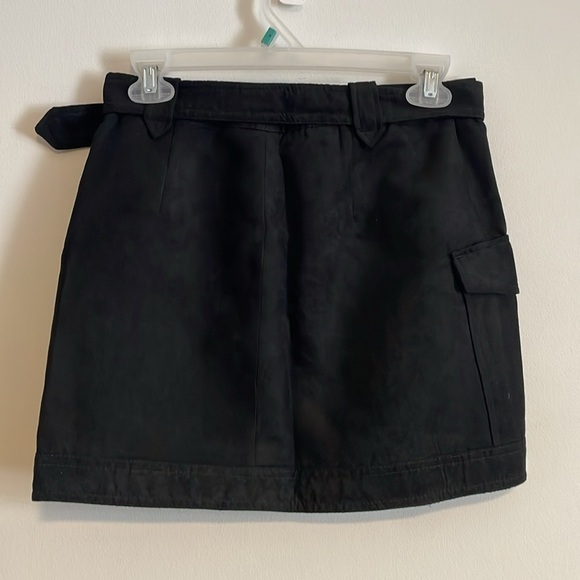 NWT Edgy Cargo Mini Skirt 4 Black Zipper Contemporary Minimalist grunge Divided - Picture 8 of 15